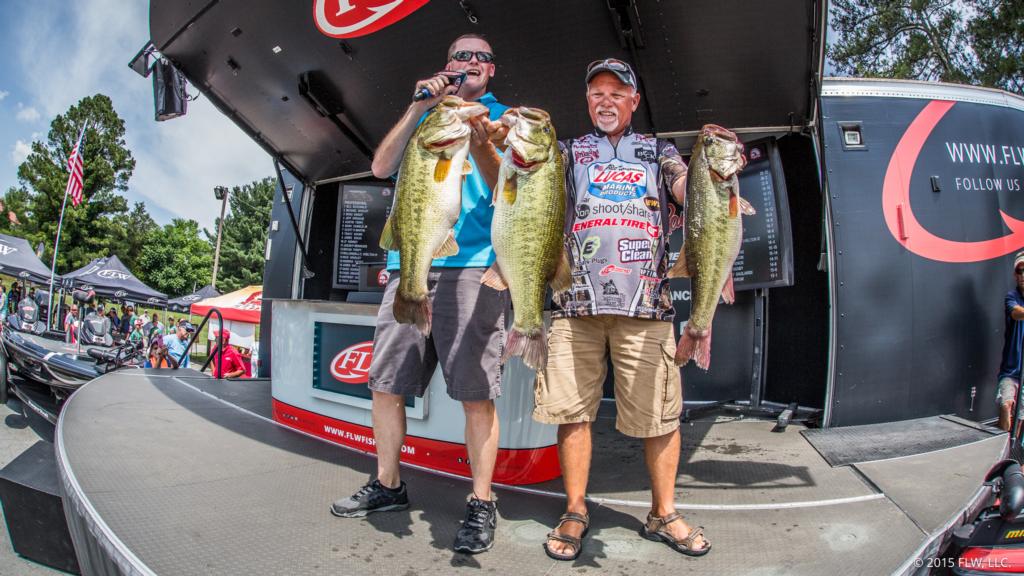 Image for McDonald Leads Day One Of Walmart FLW Tour On Lake Chickamauga Presented By Igloo Coolers