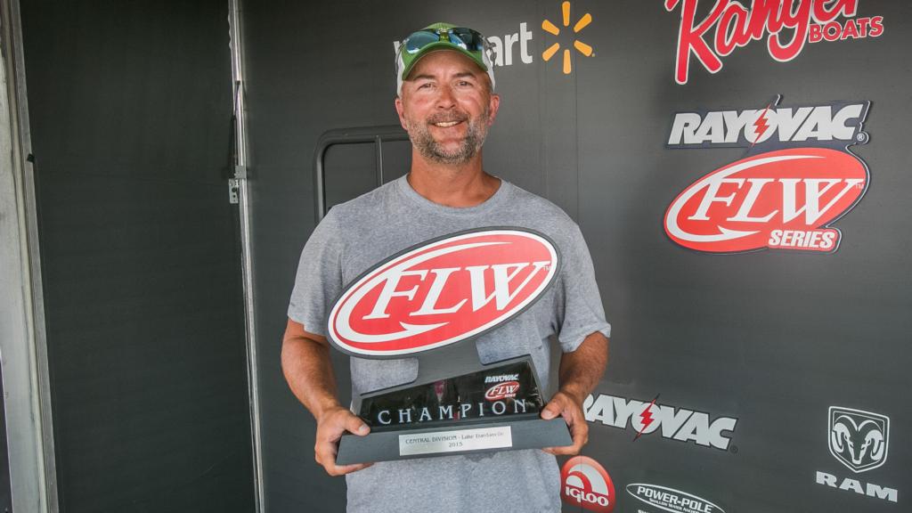 Image for Lieblong Wins Rayovac FLW Series Central Division Finale on Lake Dardanelle Presented by Mercury