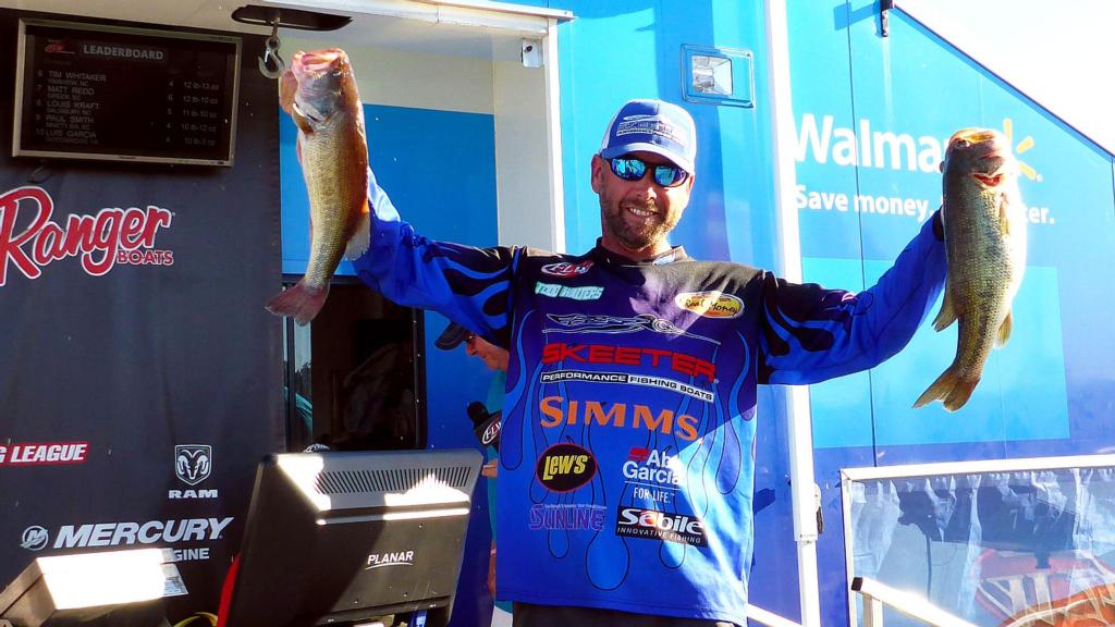 Image for Walters Wins Walmart Bass Fishing League Regional Tournament on Lake Wateree Presented by Evinrude