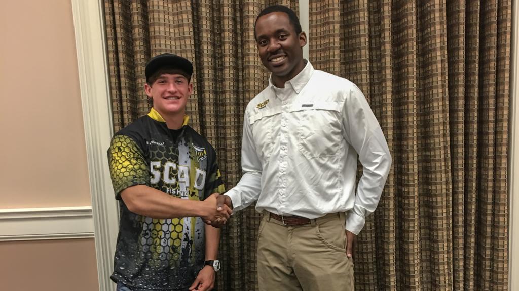 Pescitelli Signs with SCAD - Major League Fishing