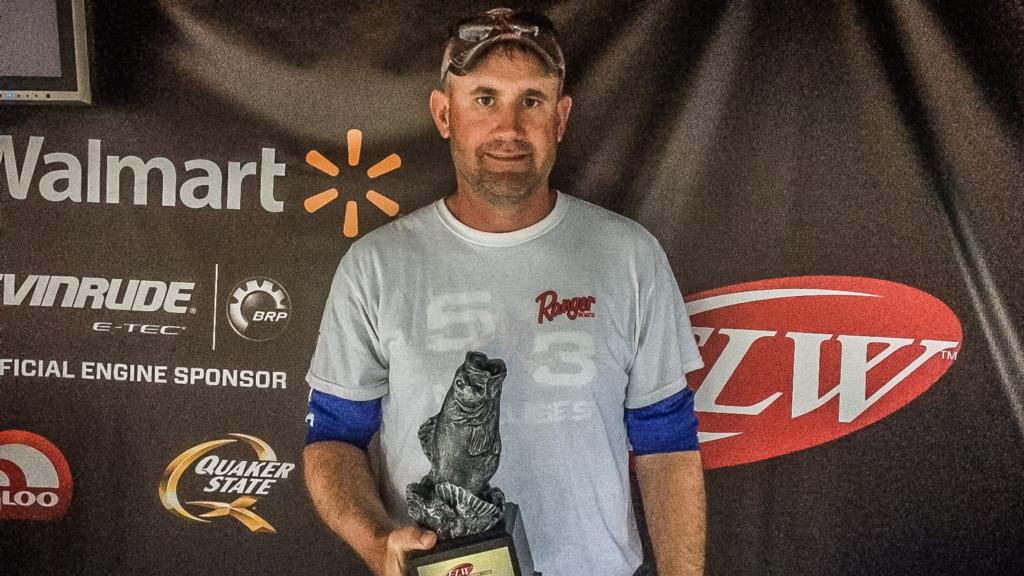 Image for Reagan Wins FLW Bass Fishing League Music City Division Opener on Dale Hollow Lake