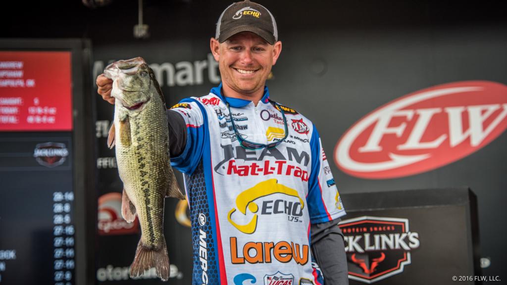 OPINION  PUTTHOFF: Easy to catch bass on Beaver Lake with