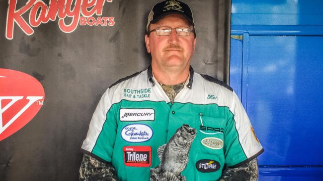 Co-angler Ken Maurer of Herndon, Pa., won the April 23 Northeast Division event on the Potomac River with a 19-pound, 7-ounce limit to claim over $2,200 in prize money.