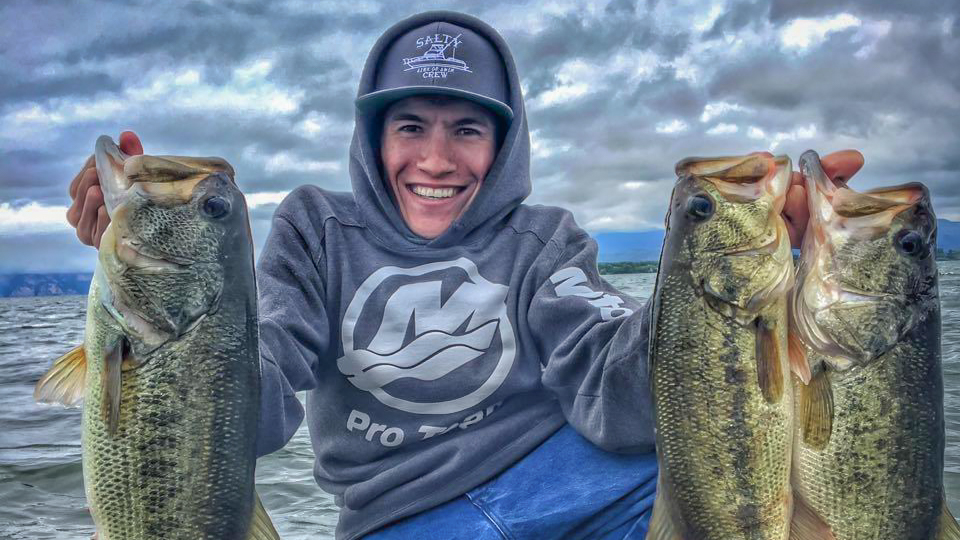 Image for College Angler Robbins Dies in Boating Accident