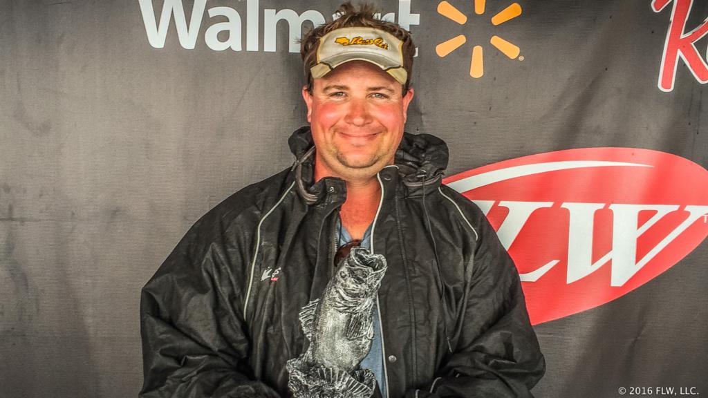 Image for Locke’s Ehrentraut Wins FLW Bass Fishing League Northeast Division Event on Oneida Lake Presented By Navionics