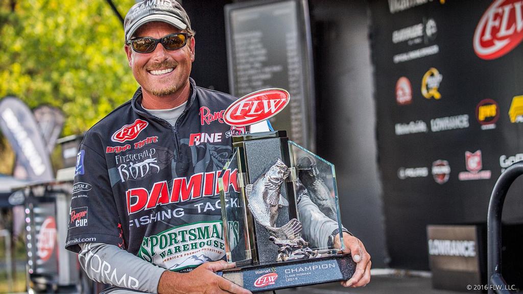 Image for Thrift Wins Walmart FLW Tour Invitational on Lake Norman Presented By Lowrance