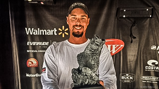 Image for Davis Wins FLW Bass Fishing League Volunteer Division Finale on Lake Chickamauga