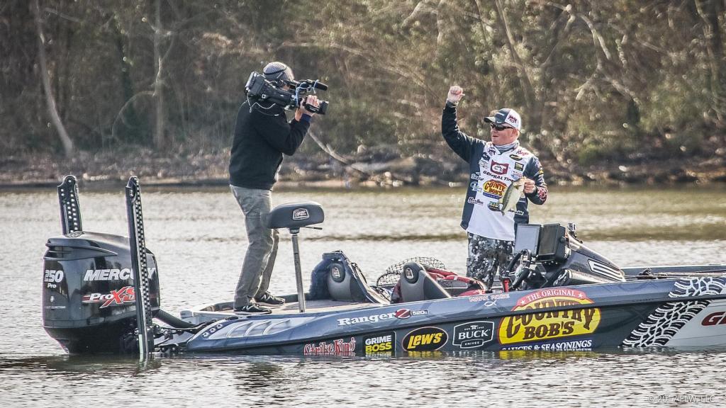 Image for Rose Extends Lead on Day Three of FLW Tour on Lake Guntersville presented by Lowrance