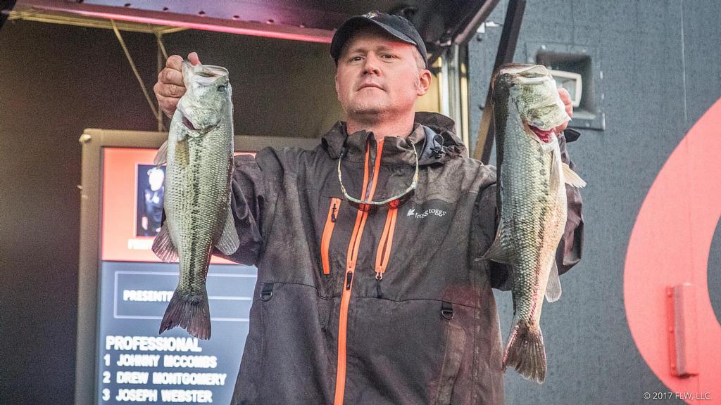 Image for Alabama’s McCombs Vaults to Lead on Day Three of FLW Tour at Beaver Lake presented by General Tire