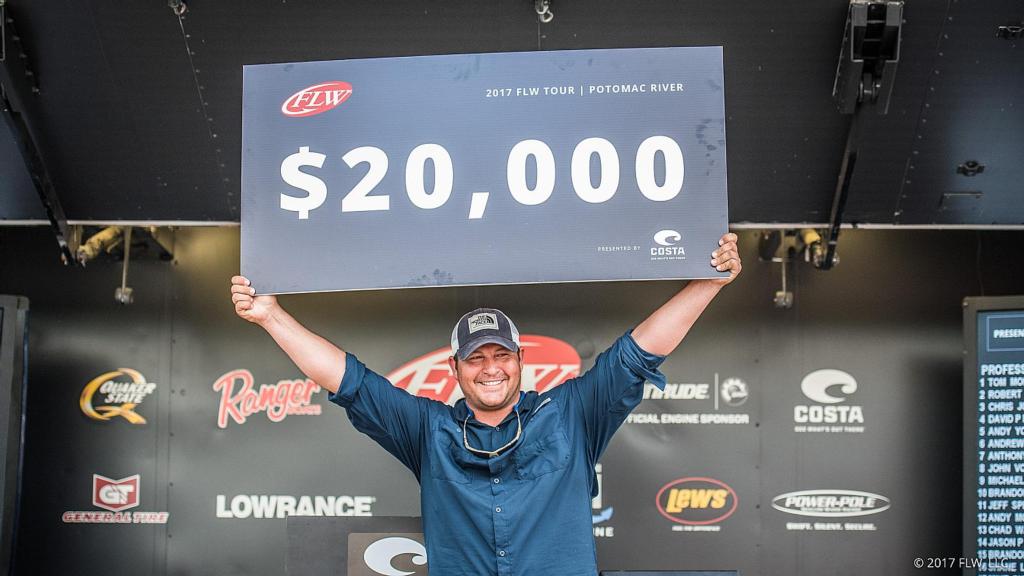 Image for Cannon Wins Co-Angler Title