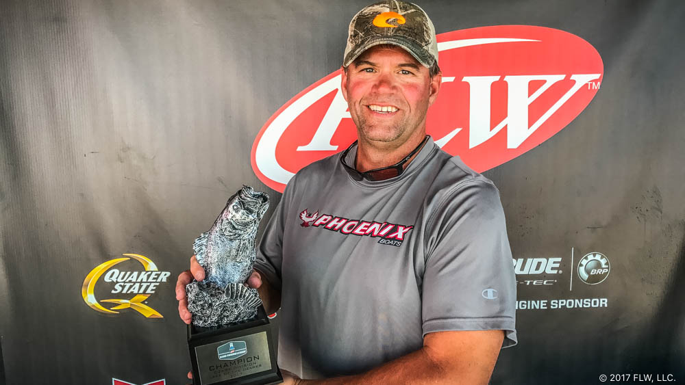 Image for Carthage’s Waggoner Wins T-H Marine FLW Bass Fishing League Ozark Division Event on Lake of the Ozarks