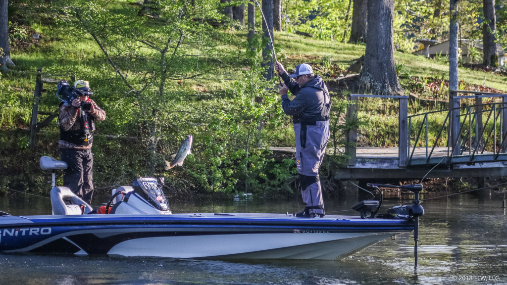 Image for Williams Extends Lead to Near Seven Pounds at FLW Tour at Lewis Smith Lake Presented by T-H Marine