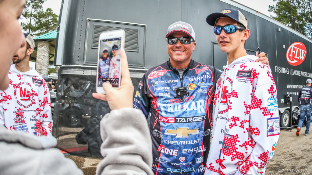 Image for Meet FLW Pros at Pro Day This Weekend