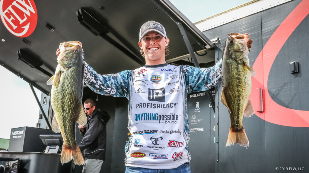 Image for Alabama Rookie Boutries Grabs Lead at FLW Tour at Grand Lake presented by Mercury Marine