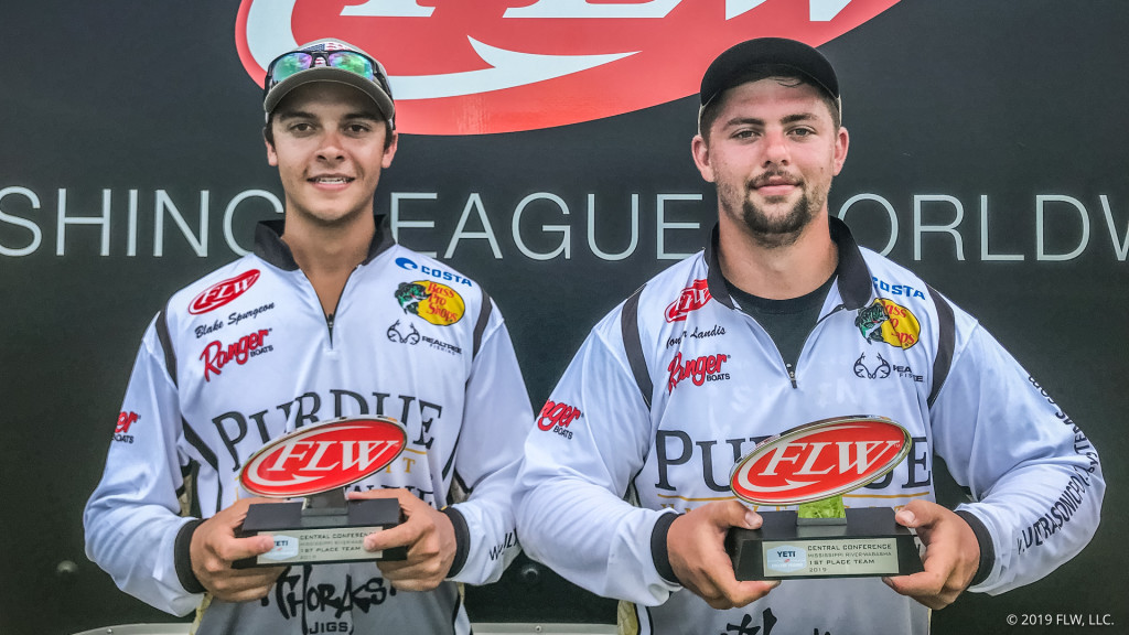 Image for Purdue University Fort Wayne Wins YETI FLW College Fishing Central Conference Tournament on Mississippi River presented by Evinrude