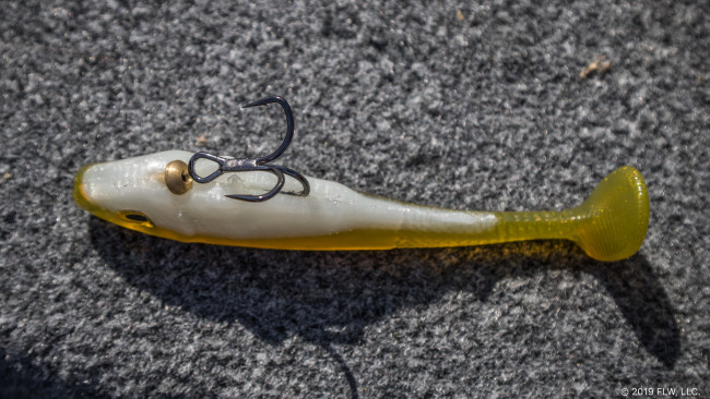 Hollow Belly Swimbaits Versus Hard Bodied Swimbaits! When To Choose Each! 