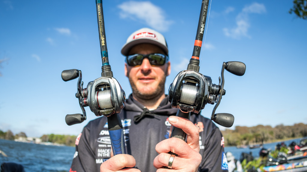 Why You Should Reel with Both Hands Major League Fishing