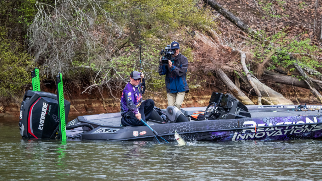 Image for Tennessee’s Abram Extends Lead at Tackle Warehouse Pro Circuit at Lake Martin