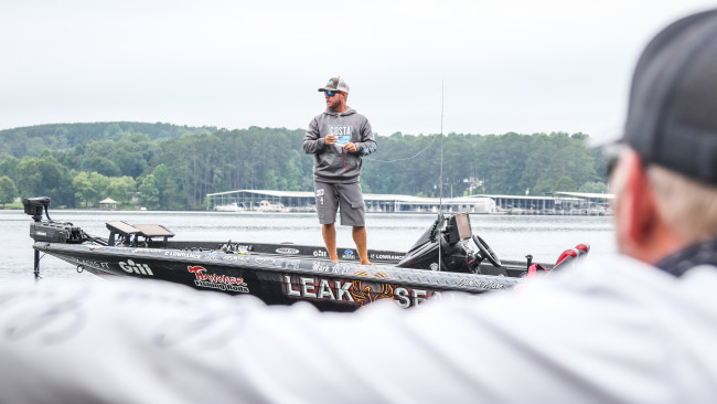 Wrapping Practice with Jon Canada - Major League Fishing