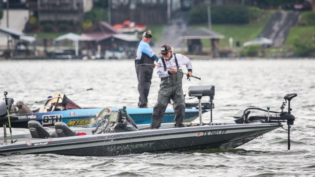 Lake Chickamauga Day 1 Coverage - Major League Fishing