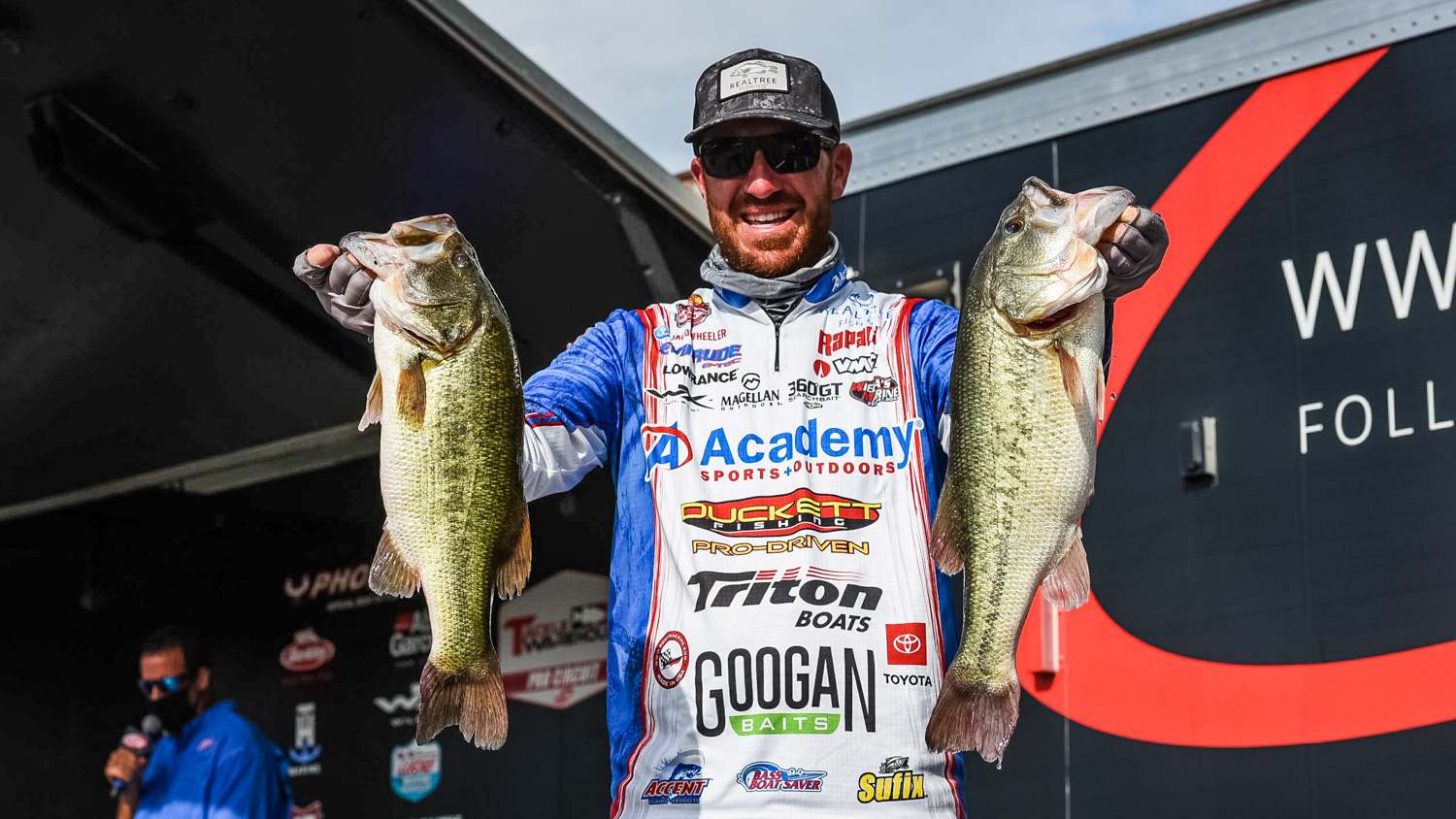 Wheeler leads with 24-9 on Chick - Major League Fishing