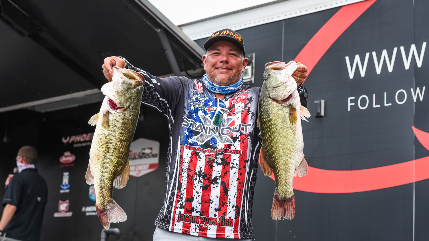 Texan Reyes Moves into Lead at Tackle Warehouse Pro Circuit Super  Tournament at Lake Chickamauga - Major League Fishing