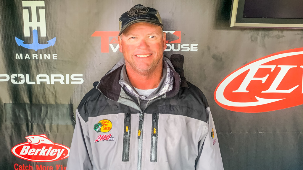 Image for Spring Grove’s Daves Wins Phoenix Bass Fishing League Regional Championship on James River